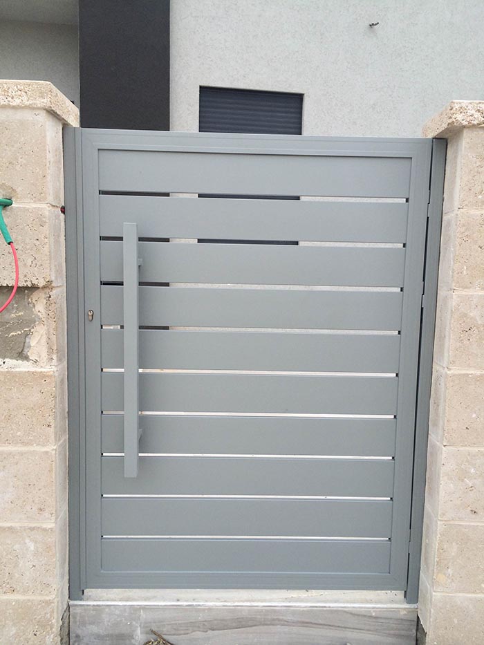 שער קלאסי פרופיל 130 - צבע 150