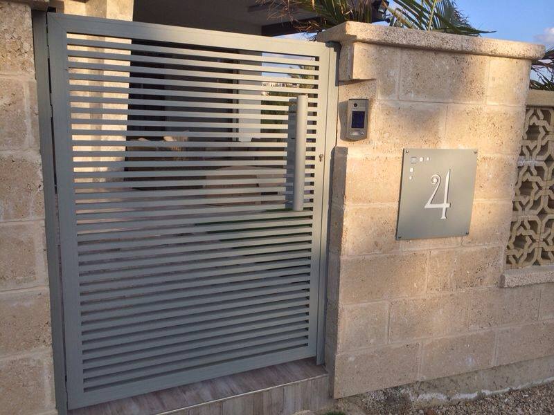גלריית תמונות של דגם הייטק קלאסי
